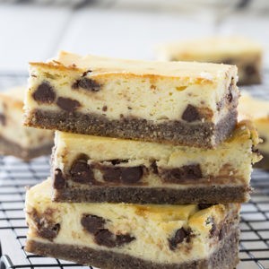 Keto Chocolate Chips Cheesecake Bars