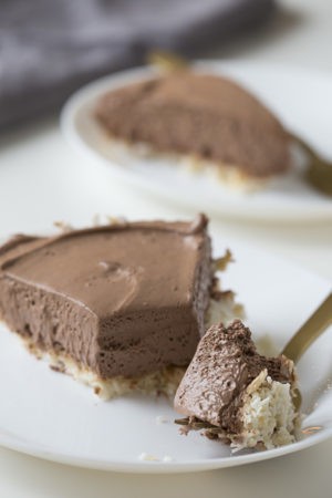 Keto Creamy Coconut Chocolate Pie