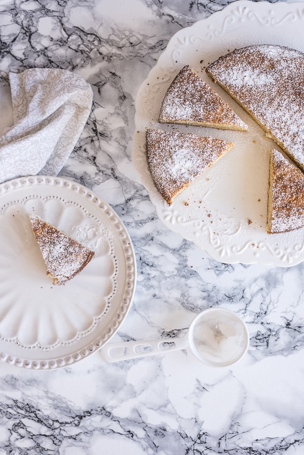 Low Carb Almond Flour Kombucha Cake
