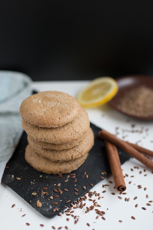 Keto Gingerbread Cookies