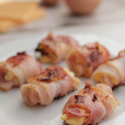 Keto Bacon and Egg Breakfast Roll-Ups