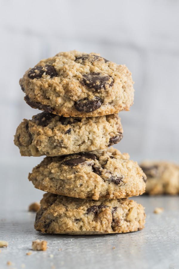 Keto Chocolate Chip Cookies