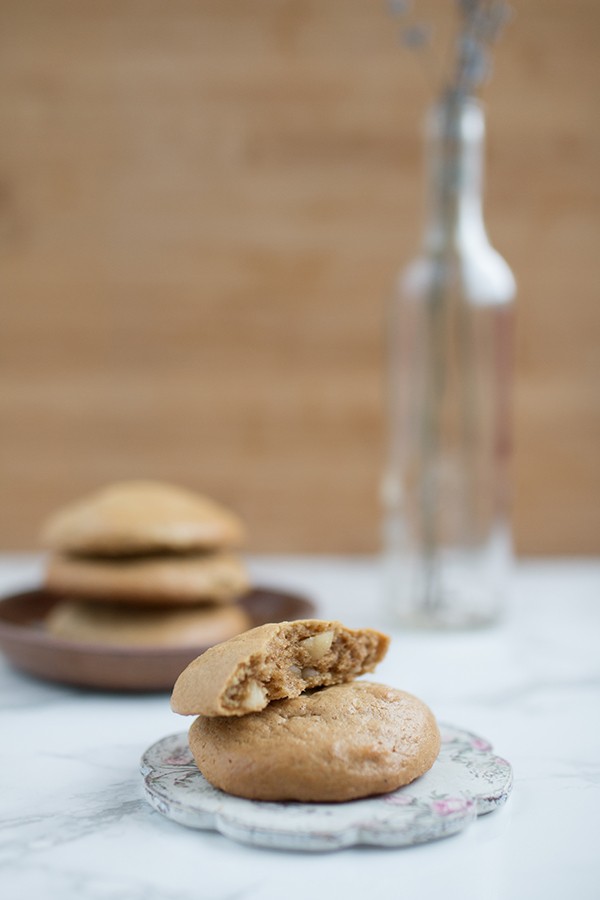 Low Carb Macadamia Almond Butter Cookies