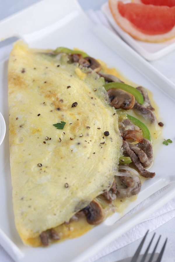 Low Carb Hearty Cheesesteak Omelet