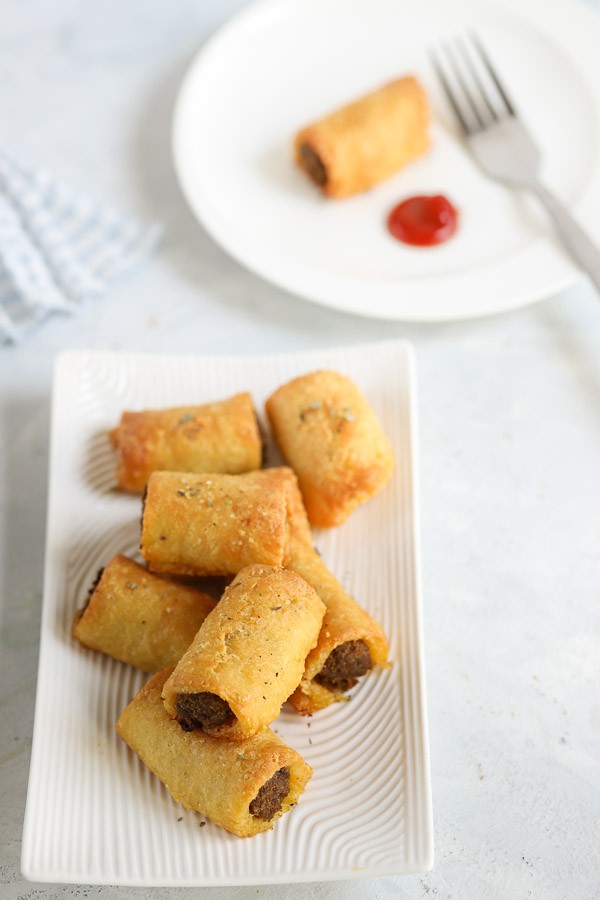 Keto Baked Sausage Rolls