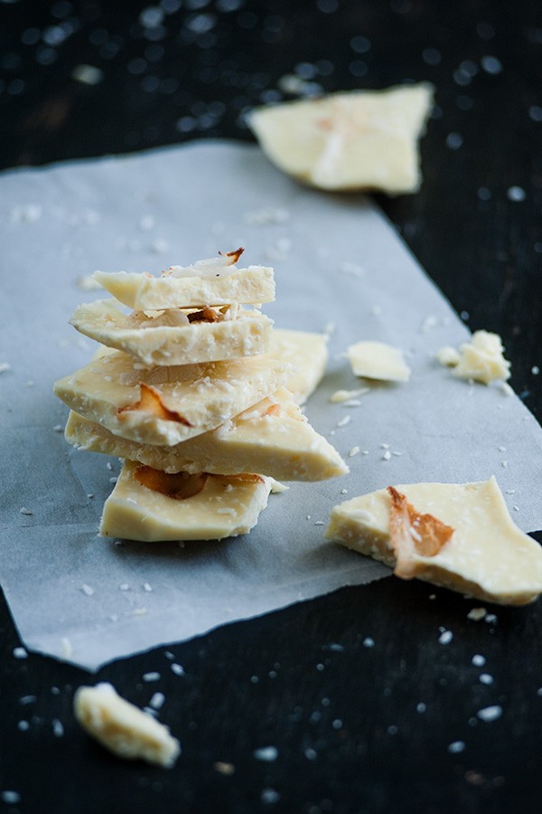 Low Carb White Chocolate Coconut Bark