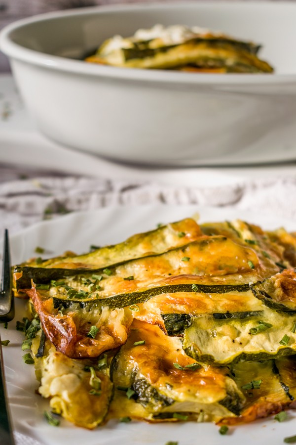Cheesy Zucchini Gratin Recipe - Low carb, keto friendly zucchini gratin
