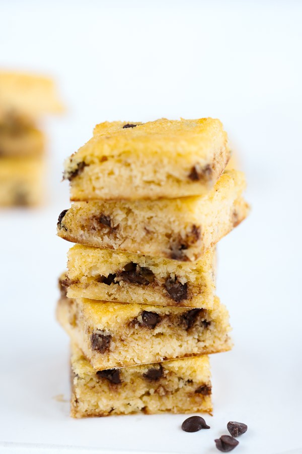 Low Carb Coconut Chocolate Chip Bars