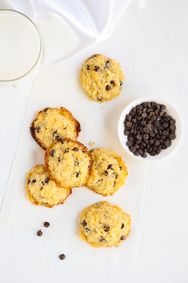 Keto Coconut Chocolate Chip Cookies