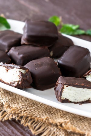 Keto Chocolate-Dipped Peppermint Marshmallows