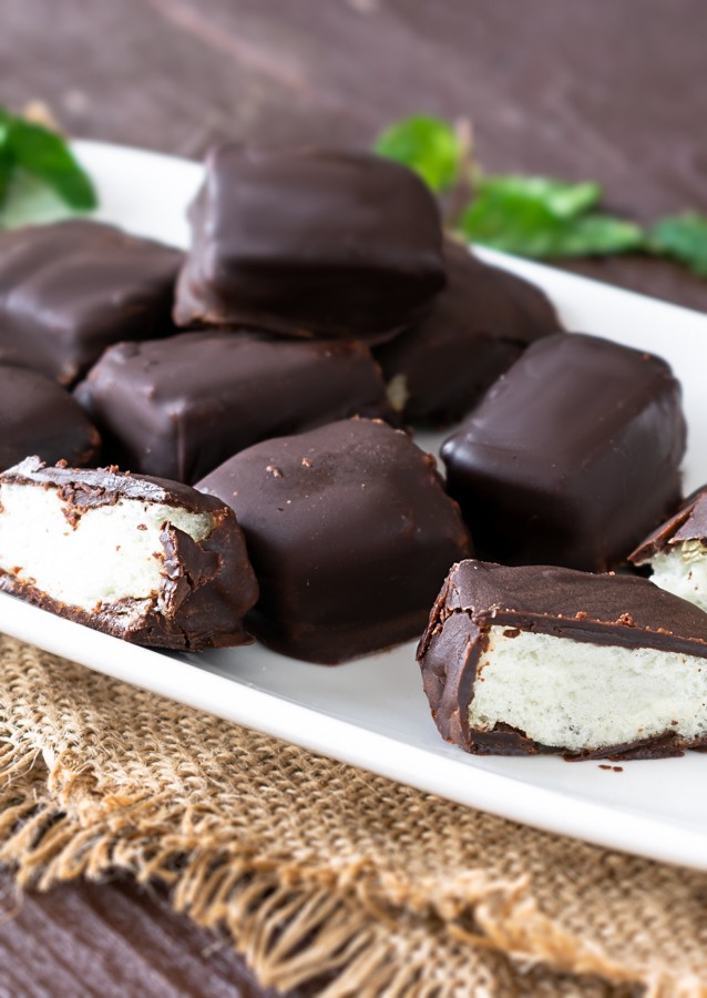 Keto Chocolate-Dipped Peppermint Marshmallows