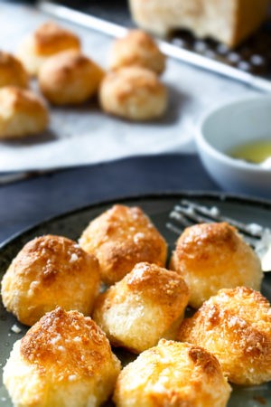 Keto Garlic Parmesan Rolls