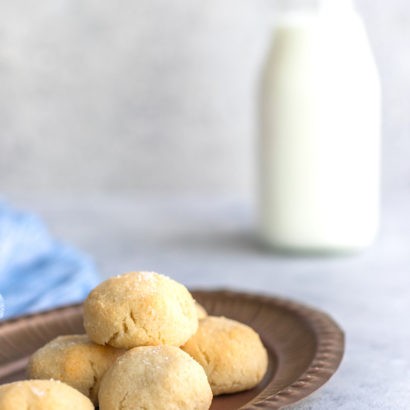 Keto Holiday Shortbread Cookies