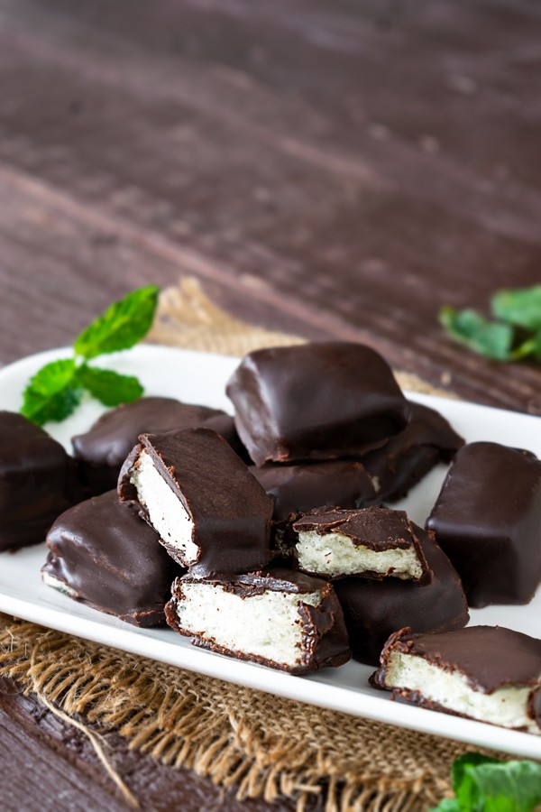 Low Carb Chocolate-Dipped Peppermint Marshmallows