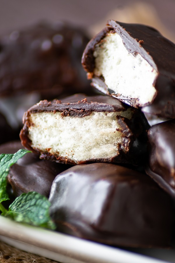 Keto Chocolate-Dipped Peppermint Marshmallows