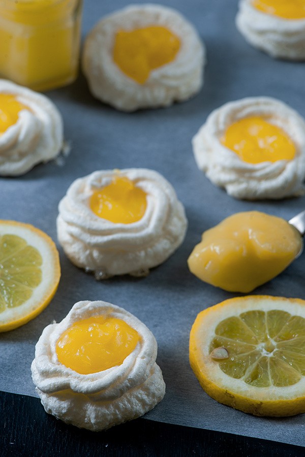 Keto Lemon Meringue Cookies