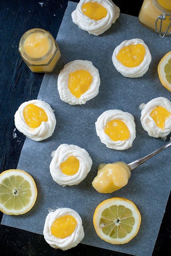 Low Carb Lemon Meringue Cookies