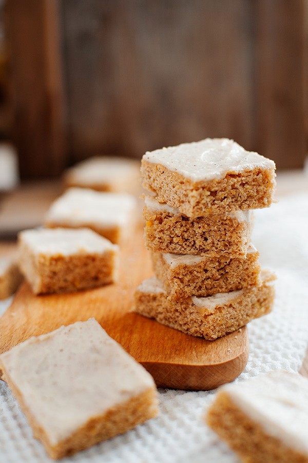 Keto Cinnamon Brown Sugar Bars