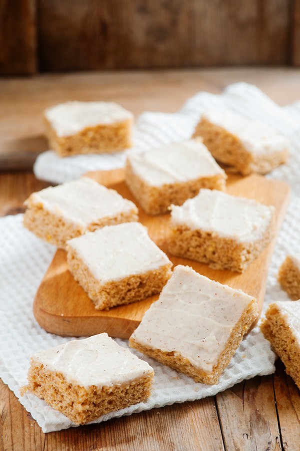 Keto Cinnamon Brown Sugar Bars