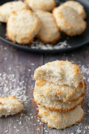 Keto Macaroons