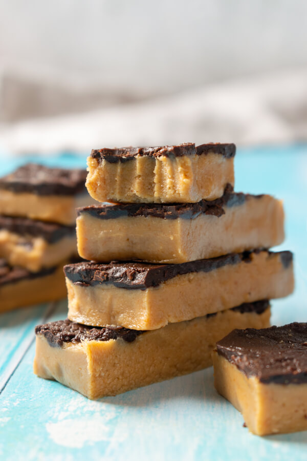 Low Carb Peanut Butter Bars